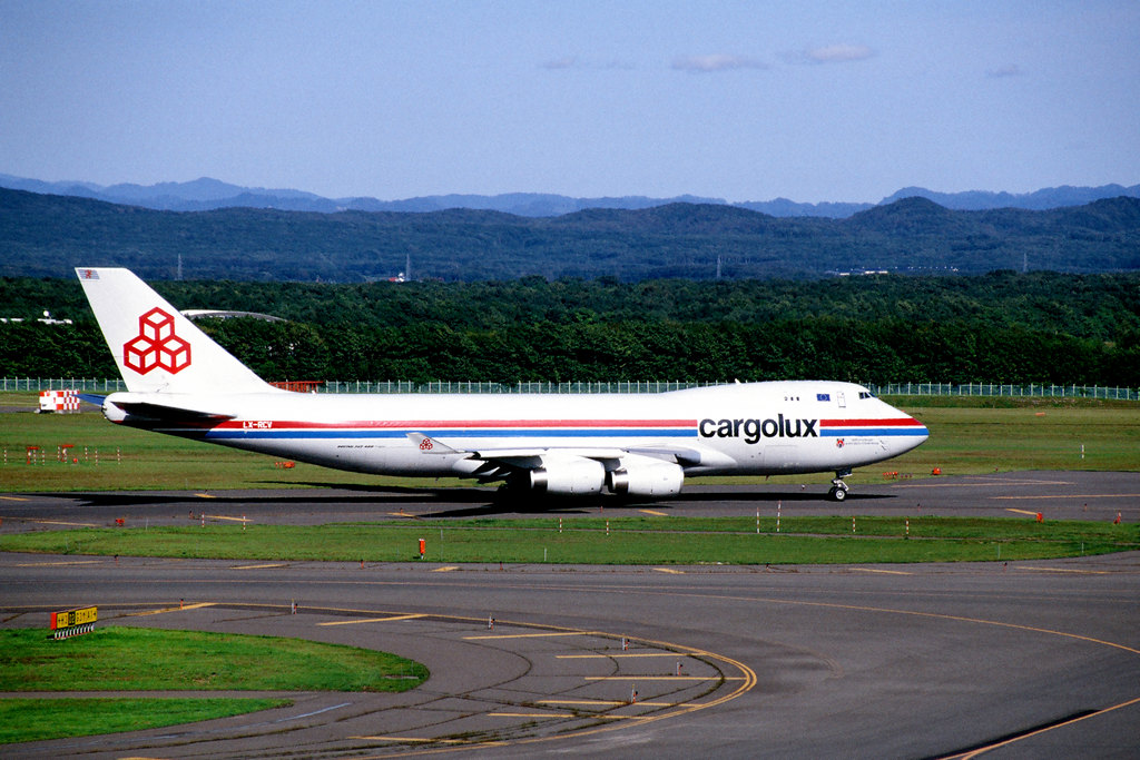 �J�[�S���N�X��B4�B2001�N�B